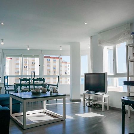 Wintowinrentals Amazing Apartment With Sea View Málaga Buitenkant foto