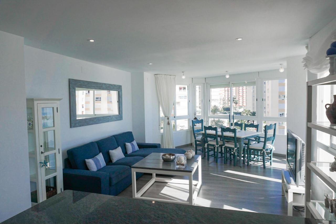 Wintowinrentals Amazing Apartment With Sea View Málaga Buitenkant foto