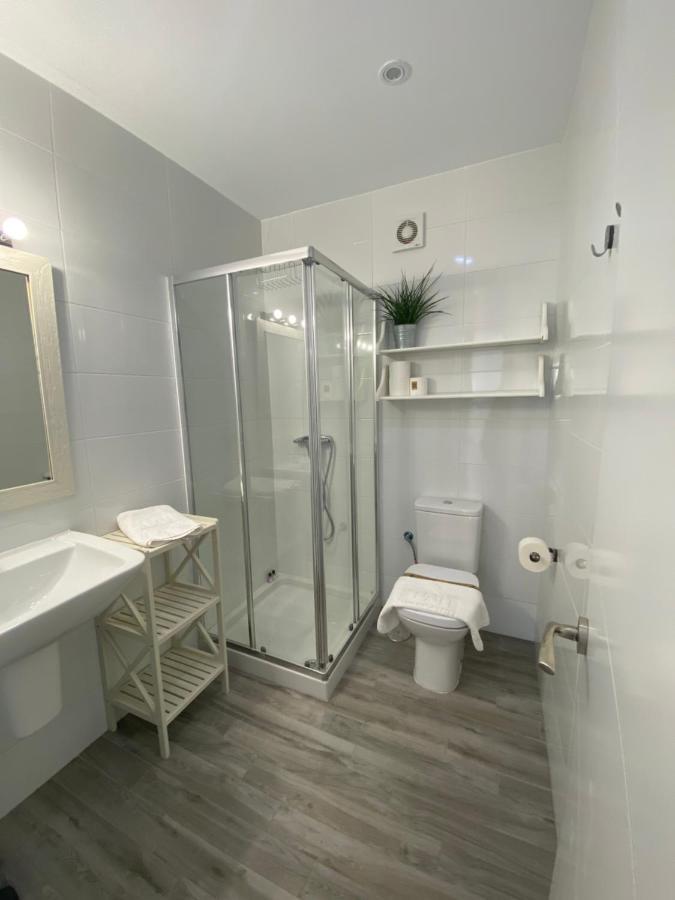 Wintowinrentals Amazing Apartment With Sea View Málaga Buitenkant foto